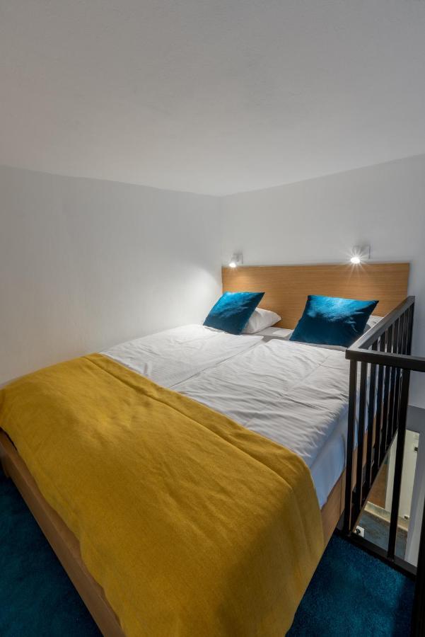 Tcz Wozna Aparthotel Poznań Kültér fotó